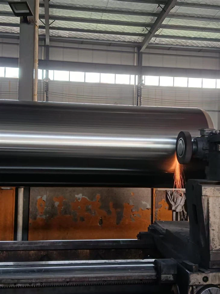 Rebuilding Hydraulic Cylinder